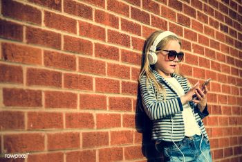 Caucasian children superhero and play shoot  | Free stock photo - 84219