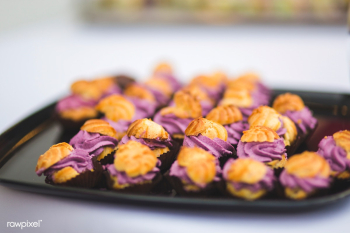 Choux cream pastries. Visit Kaboompics for mo.. | Free stock photo - 435289 Choux cream pastries. Visit Kaboompics for mo.. | Free stock photo - 435289
