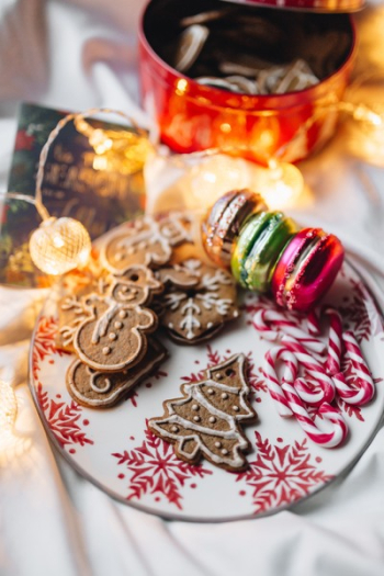 Christmas ornament cookies