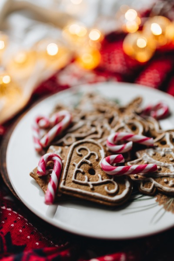 Christmas ornament cookies