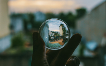 Clear Sphere Crystal Clear Sphere Crystal