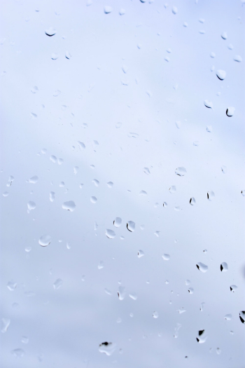 Close-Up Photo of Waterdrops Close-Up Photo of Waterdrops
