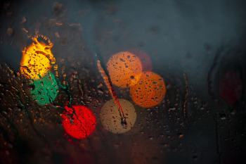 Close-Up Photo of Waterdrops on Glass Close-Up Photo of Waterdrops on Glass