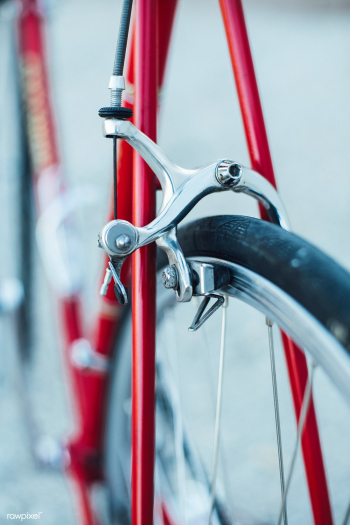 Closeup of a bike's brake mechanism | Free public domain photo - 503179 Closeup of a bike's brake mechanism | Free public domain photo - 503179