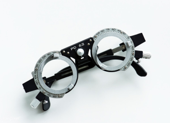 Closeup of eyeglasses measurement | Free stock photo - 377887 Closeup of eyeglasses measurement | Free stock photo - 377887