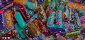 Closeup of glittery shimmery shiny pills caps.. | Free stock photo - 392389 Closeup of glittery shimmery shiny pills caps.. | Free stock photo - 392389