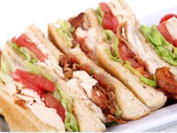Club sandwich Chicken sandwich French fries BLT Roast beef - sandwich 