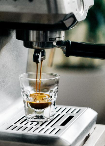 coffeemaker fill in cup coffeemaker fill in cup