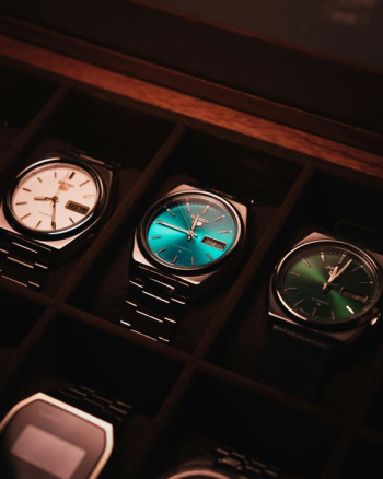 Collection of Elegant Watches in Display Box Collection of Elegant Watches in Display Box