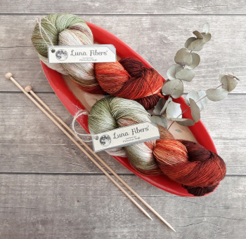 Colored Yarns Colored Yarns