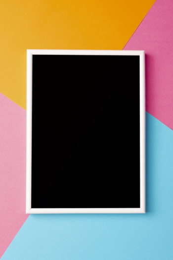 Colorful paper sheets with mock-up Free Photo