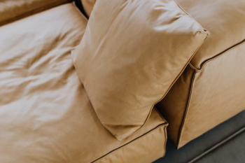 Come up of Modern & Contemporary Tan Leather Sofa Come up of Modern & Contemporary Tan Leather Sofa