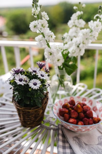 Country-style Balcony Decorations Country-style Balcony Decorations