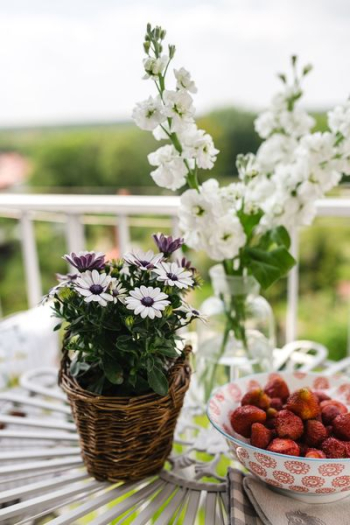 Country-style Balcony Decorations Country-style Balcony Decorations