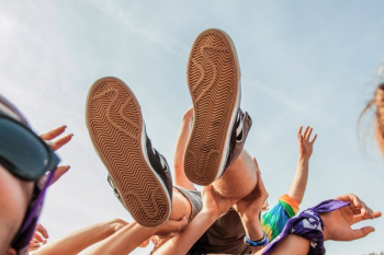Crowd Surfers Feet Crowd Surfers Feet
