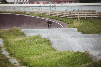 Cyclist riding bmx bike Free Photo