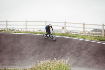 Cyclist riding bmx bike Free Photo