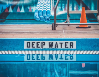 Deep water signage Deep water signage