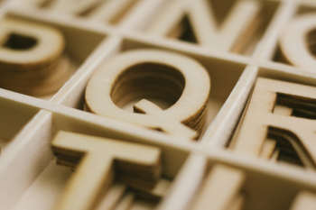 Depth of Field Photography of Q Alphabet Sticker Depth of Field Photography of Q Alphabet Sticker