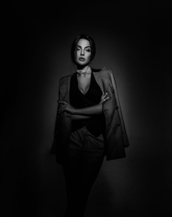 Elegant Woman Elegant Woman
