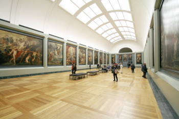 Exhibit Painting Display Exhibit Painting Display