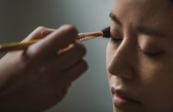 Eye Shadow Brushed On Lid Eye Shadow Brushed On Lid