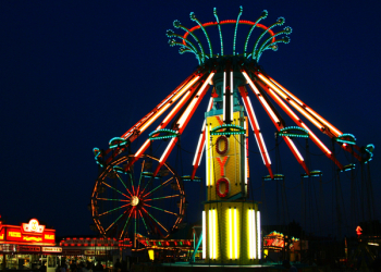 fair_night_001.jpg fair_night_001.jpg
