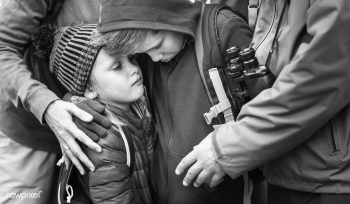 Family lost in the forest | Free stock photo - 431004 Family lost in the forest | Free stock photo - 431004