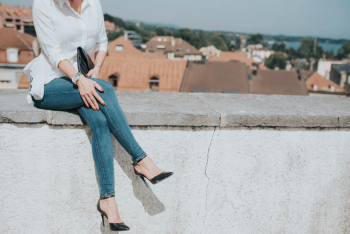 Fashion Woman Sitting Down Fashion Woman Sitting Down