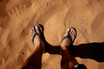 Feet on Sand Feet on Sand