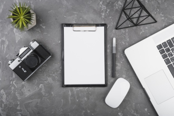 Flat lay minimalistic desk design Free Photo