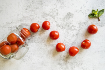 Flat lay of fruits for summer cocktail Free Photo