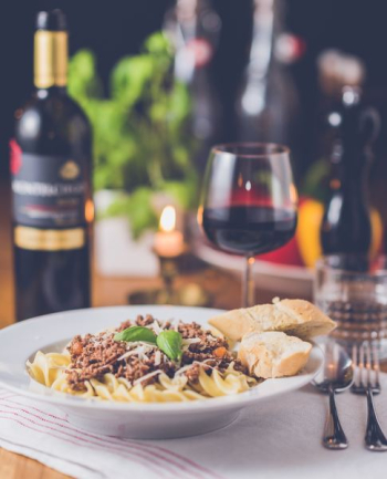 flat lay photography of pasta platter flat lay photography of pasta platter