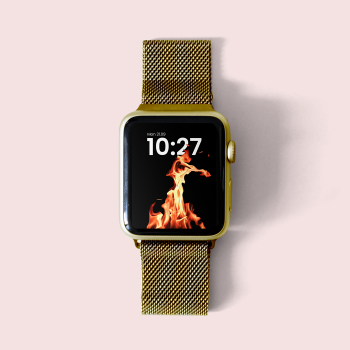 Free Apple Watch with Bracelet Mockup