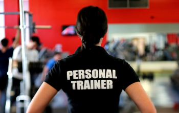 Free back of personal trainer | Free Photo - rawpixel Free back of personal trainer | Free Photo - rawpixel