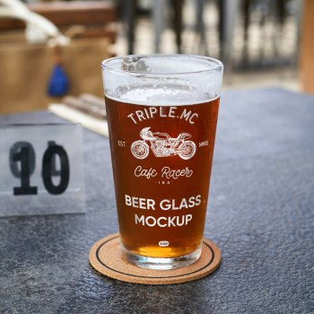 Free Beer Pint on Table Mockup