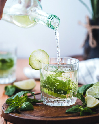 Free fresh lime soda image, | Free Photo - rawpixel Free fresh lime soda image, | Free Photo - rawpixel