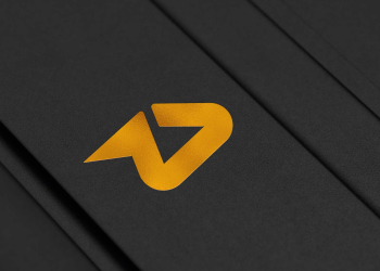 Free Gold 3D Logo Mockup