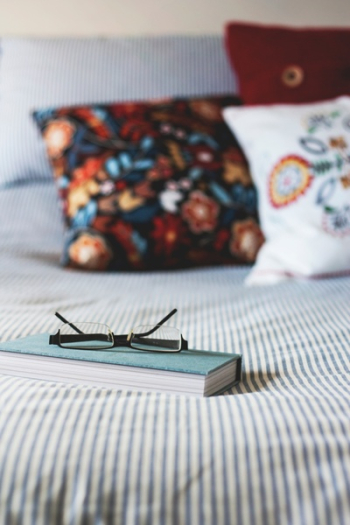 Free Photo of bedroom, bed, sheet Free Photo of bedroom, bed, sheet