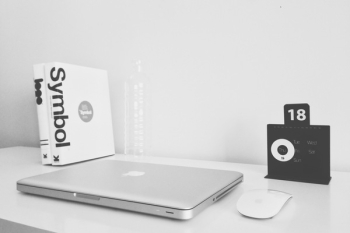 Free Photo of black and white, vintage, textbook Free Photo of black and white, vintage, textbook