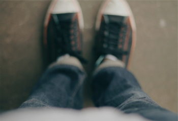 Free Photo of blurry, shoes, jeans Free Photo of blurry, shoes, jeans