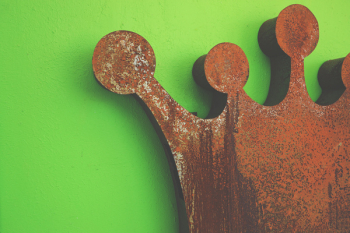 Free Photo of crown, rust, green Free Photo of crown, rust, green
