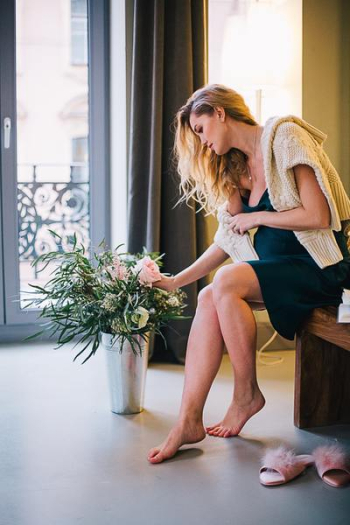 Free Photo of elegant, woman, flowers Free Photo of elegant, woman, flowers