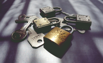 Free Photo of keys, lock, padlock Free Photo of keys, lock, padlock