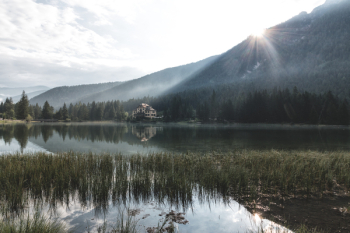 Free Photo of lake, lakeside, sunrise Free Photo of lake, lakeside, sunrise