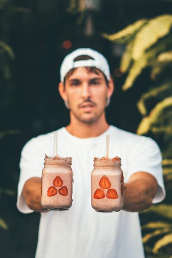 Free Photo of man, offer, cocktails Free Photo of man, offer, cocktails