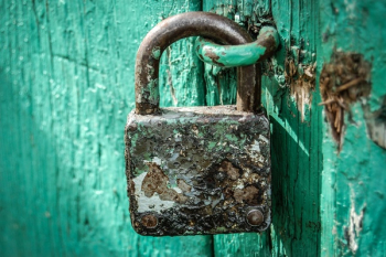 Free Photo of padlock, lock, barn Free Photo of padlock, lock, barn