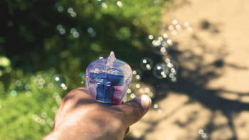 Free Photo of people, hand, bubbles Free Photo of people, hand, bubbles