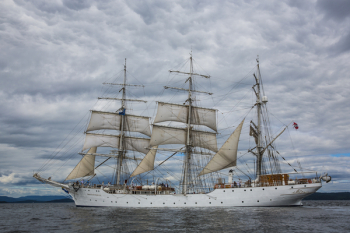 Free Photo of ship, sail, people Free Photo of ship, sail, people