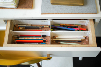 Free Photo of table, drawer, pen Free Photo of table, drawer, pen